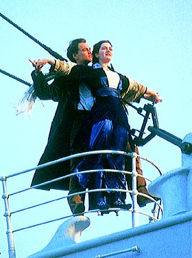 titanic flying